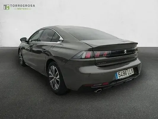 Usado Peugeot 508 Allure 225 CV (165 kW) 2020