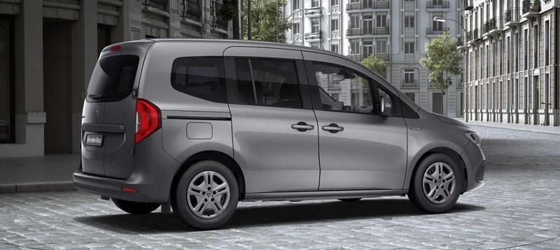 Usado Mercedes eCitan 89 kW (122 CV) 2024 Gris Familiar