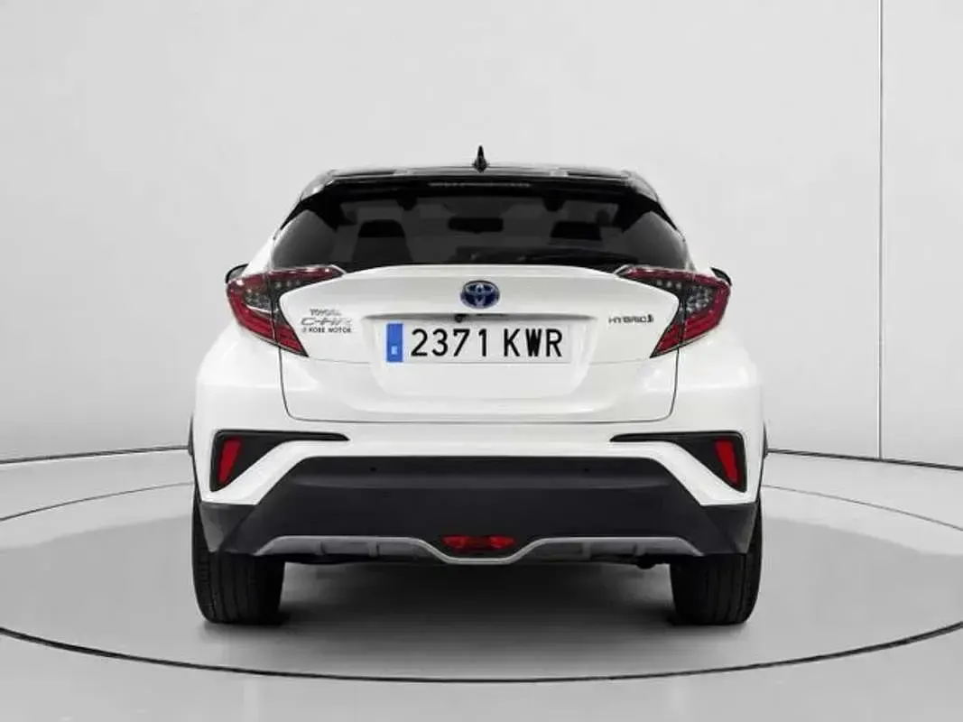 Usado Toyota C-HR Active 122 CV (89 kW) 2019 Blanco SUV