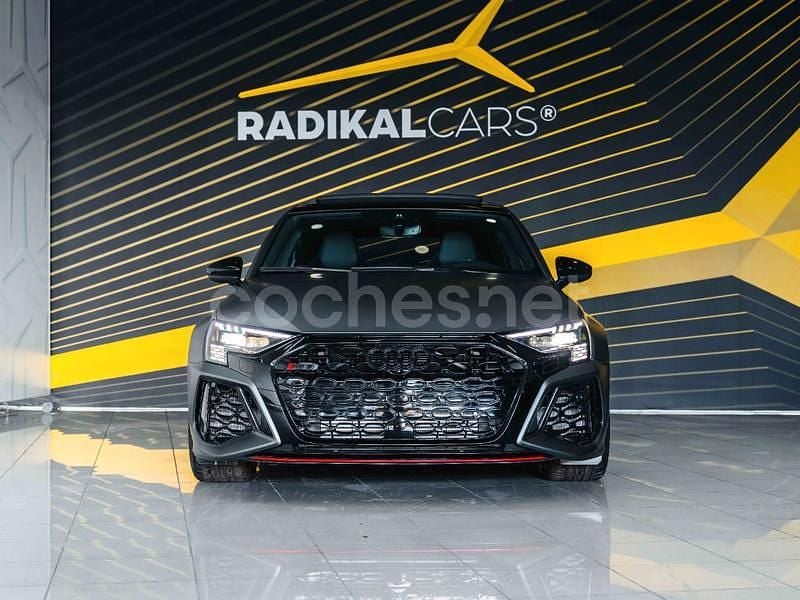 Gris / plata Nuevo 2024 Audi RS3 Sportback Performance Utilitario | 109.900 € - Imagen 1/4