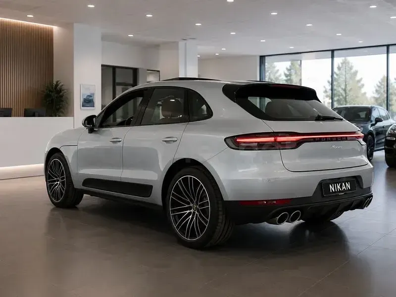 Usado Porsche Macan 245 CV (180 kW) 2019 Gris / plata SUV