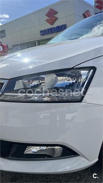 Blanco Usado 2021 Skoda Fabia Ambition Utilitario | 12.500 € (Precio justo) - Imagen 1/1