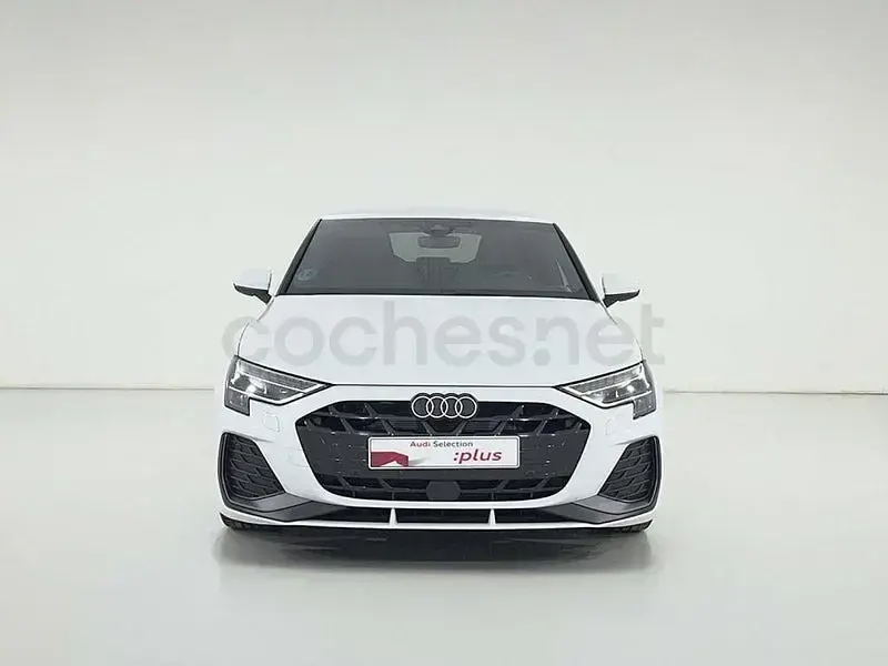 Usado Audi A3 S-Line 150 CV (110 kW) 2025 Blanco Berlina