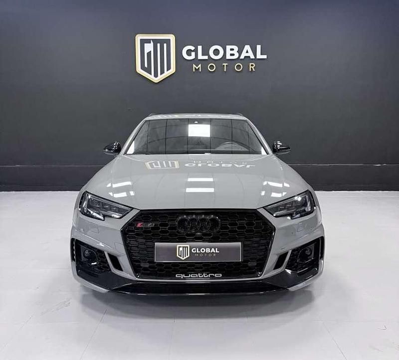 Usado Audi RS4 450 CV (330 kW) 2018 Gris Familiar