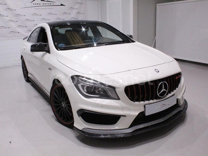 Blanco Usado 2013 Mercedes CLA45 AMG AMG Berlina | 32.800 € (Caro) - Imagen 1/4