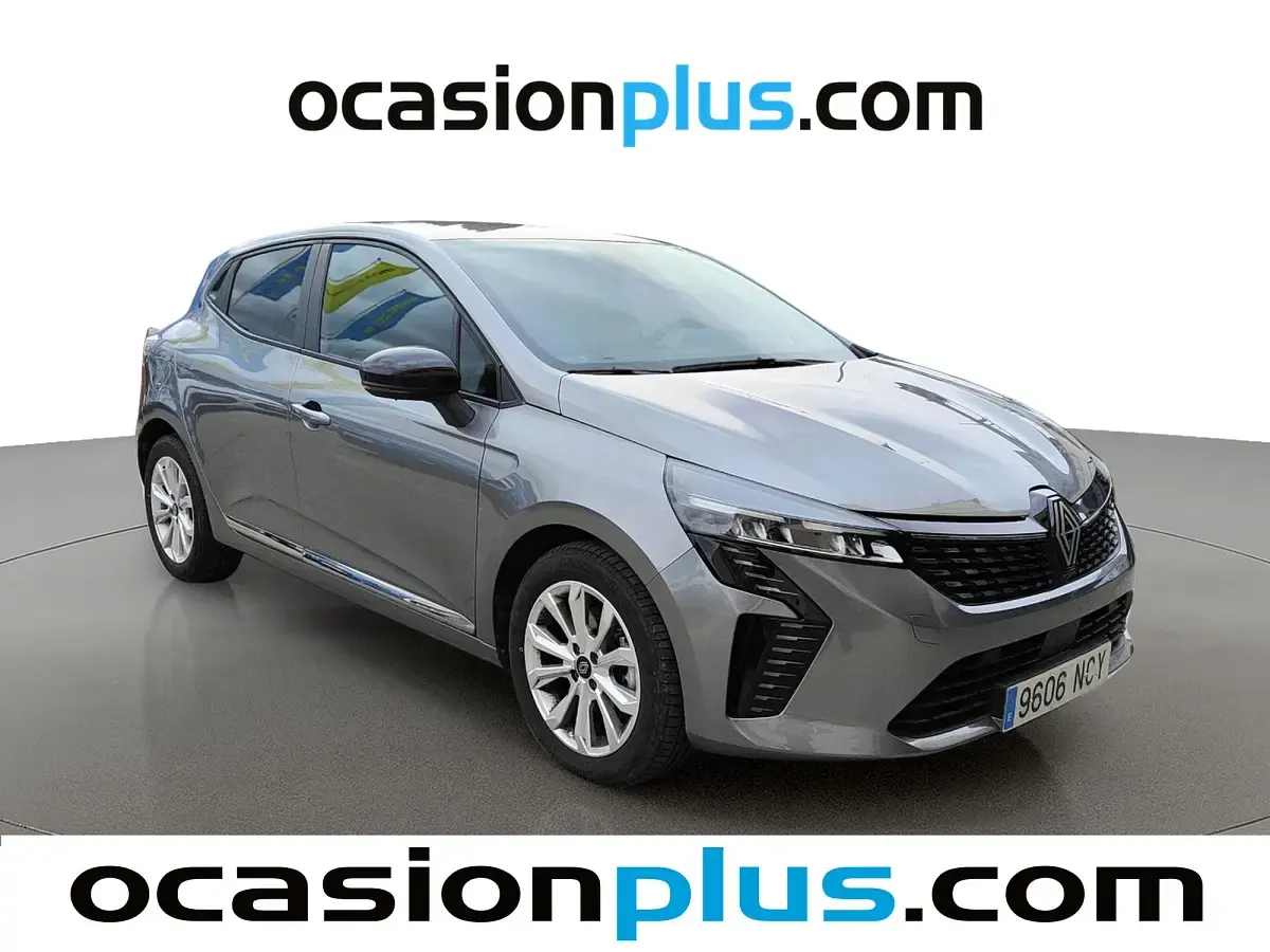 Usado Renault Clio Evolution 101 CV (74 kW) 2025 Gris Utilitario