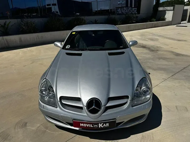 Usado Mercedes SLK200 163 CV (119 kW) 2005 Gris / plata Descapotable