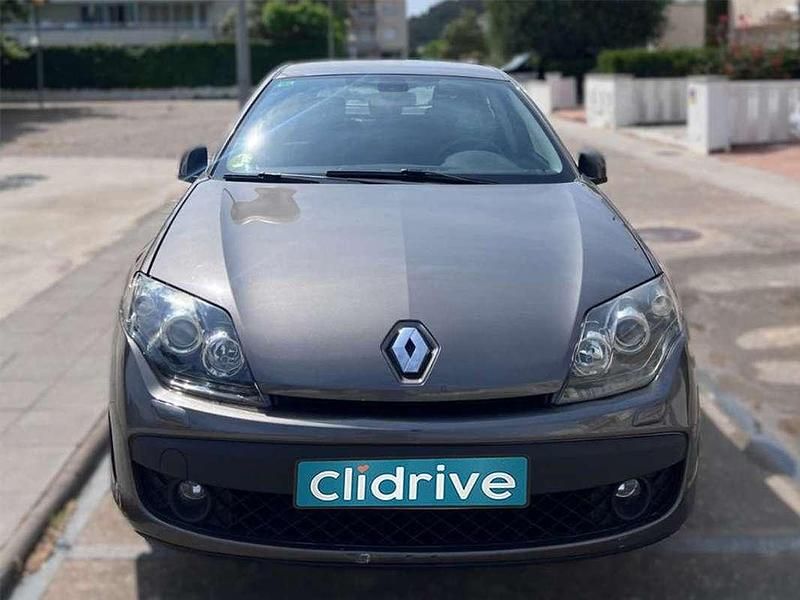 Usado Renault Laguna III Dynamique 131 CV (96 kW) 2010 Gris Berlina