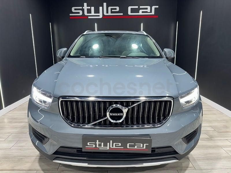 Begagnad Volvo XC40 Inscription 211 HK (155 kW) 2021 Grå SUV