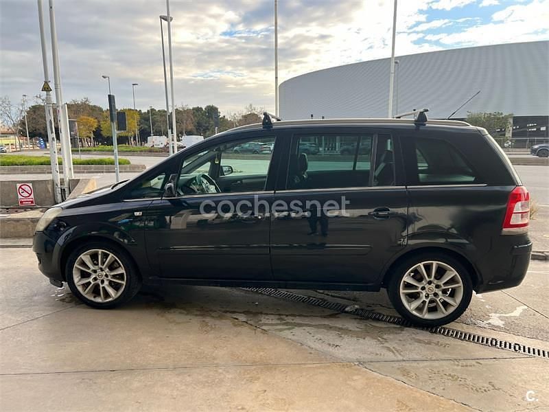 Usado Opel Zafira Energy 120 CV (88 kW) 2008 Negro Monovolumen