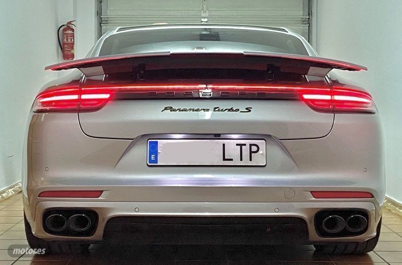 Varios colores Usado 2019 Porsche Panamera Turbo S Berlina | 109.900 € - Imagen 1/4