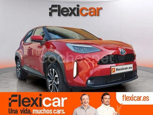 Granate Usado 2024 Toyota Yaris Cross Active SUV | 24.490 € (Un poco caro) - Imagen 1/4