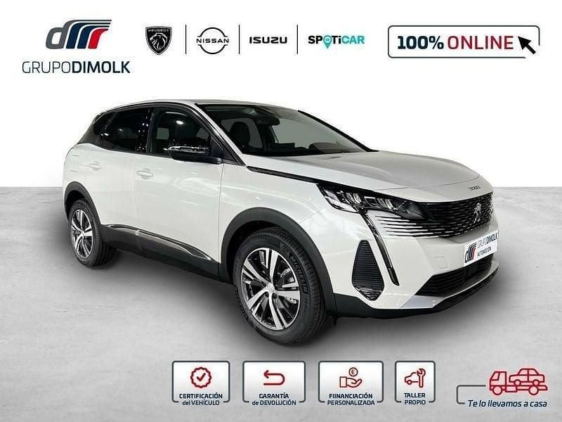 Usado Peugeot 3008 Allure 130 CV (95 kW) 2022 Blanco SUV