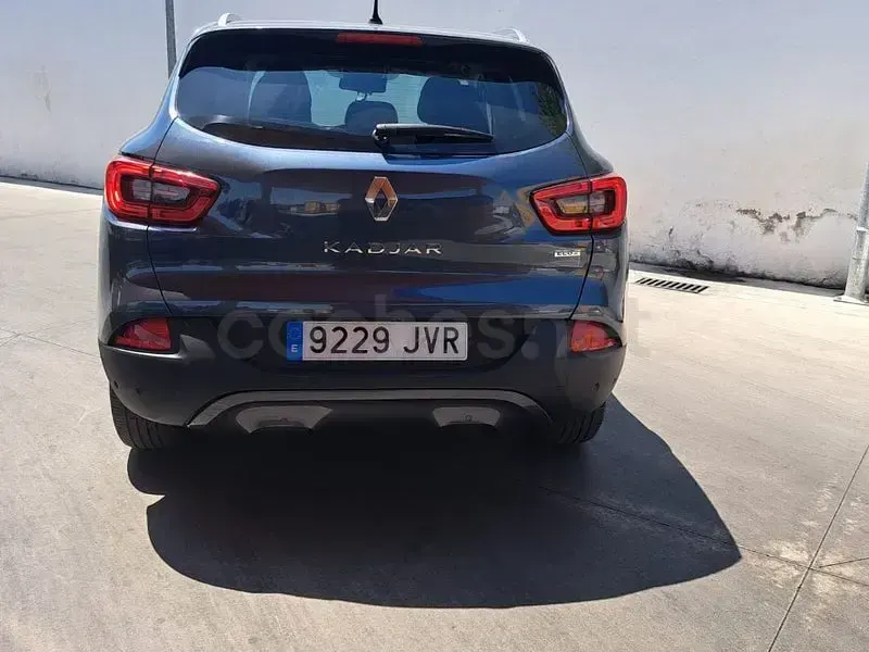 Usado Renault Kadjar Intens 110 CV (80 kW) 2017 Gris / plata SUV