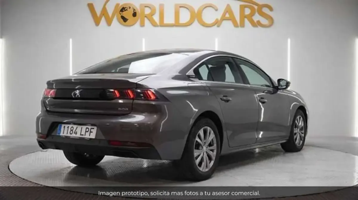 Usado Peugeot 508 Business-Line 131 CV (96 kW) 2021 Gris Berlina