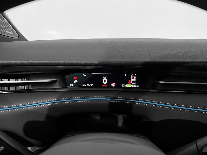 Usado VW ID.7 Pro 209 kW (285 CV) 2024 Azul aguamarina metalizado con techo negro Utilitario