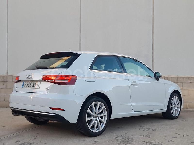 Usado Audi A3 Design 150 CV (110 kW) 2017 Blanco Berlina