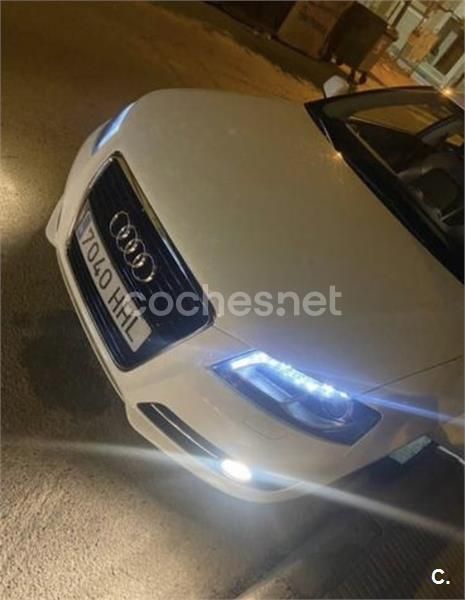 Blanco Usado 2011 Audi A3 Ambition Berlina | 6700 € (Buen precio) - Imagen 1/4