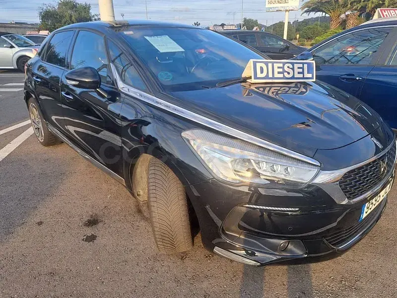 Usado DS Automobiles DS5 181 CV (133 kW) 2016 Negro Utilitario