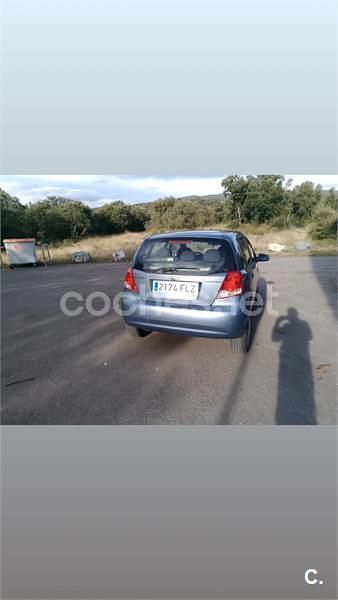 Usado Chevrolet Kalos SE 72 CV (52 kW) 2007 Azul Berlina