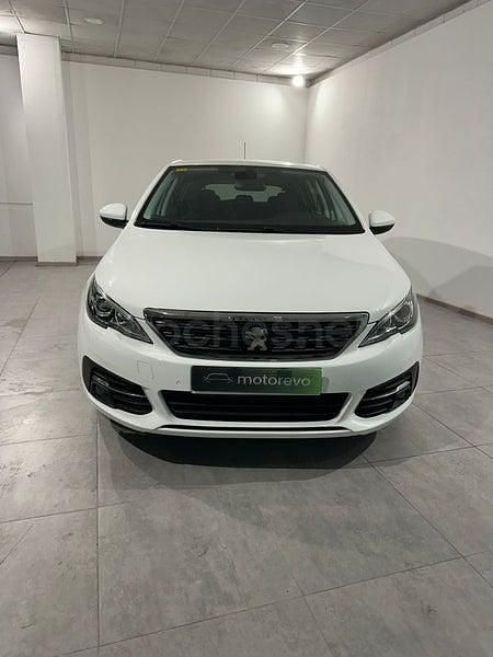 Usado Peugeot 308 Allure 130 CV (95 kW) 2020 Blanco Berlina