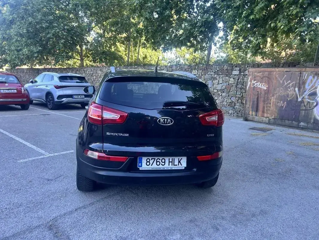 Usado Kia Sportage 116 CV (85 kW) 2012 Negro SUV