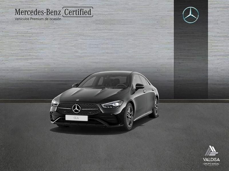 Negro Usado 2025 Mercedes CLA200 AMG line Berlina | 37.900 € (Buen precio) - Imagen 1/4