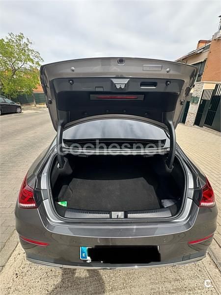 Gris / plata Usado 2021 Mercedes CLA250e Berlina | 28.600 € (Precio justo) - Imagen 1/4