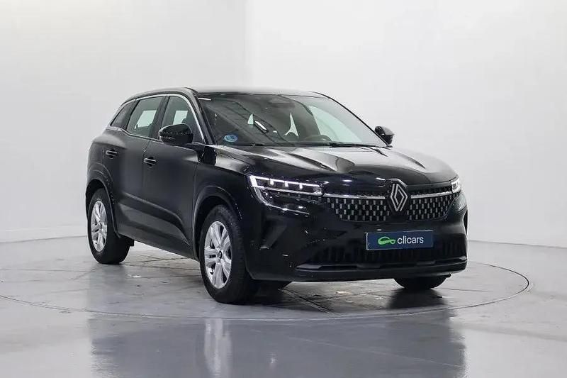 Käytetty Renault Austral Evolution 200 HP (147 kW) 2024 Musta Katumaasturi