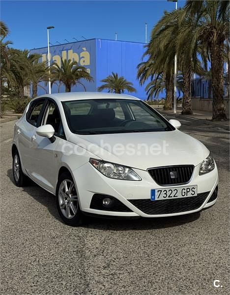 Blanco Usado 2009 Seat Ibiza Reference Berlina | 6500 € (Precio justo) - Imagen 1/4