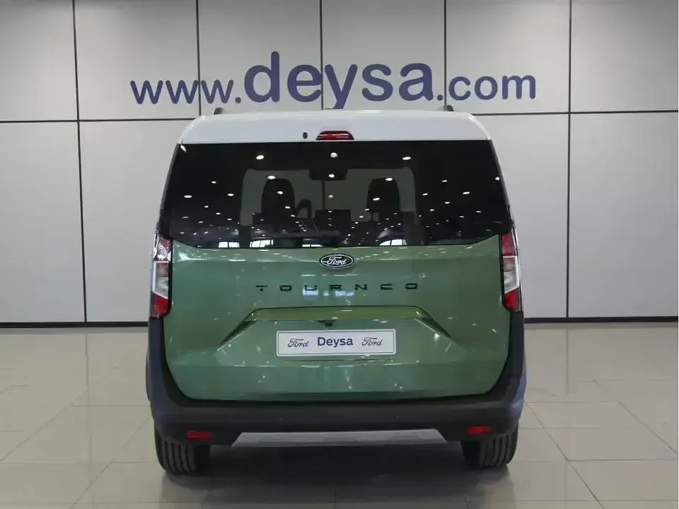 Nuevo Ford Tourneo Courier Active 125 CV (91 kW) 2026 Verde Monovolumen