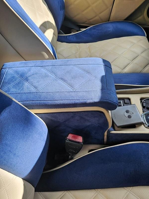 Usado Bentley Azure Mulliner 420 CV (308 kW) 1998 Azul Descapotable