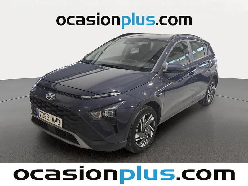 Gris Usado 2023 Hyundai Bayon SUV | 14.228 € (Precio justo) - Imagen 1/4