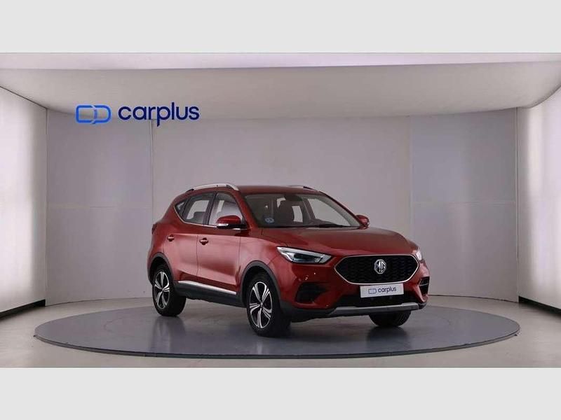 Usado MG ZS Comfort 111 CV (81 kW) 2022 Rojo SUV