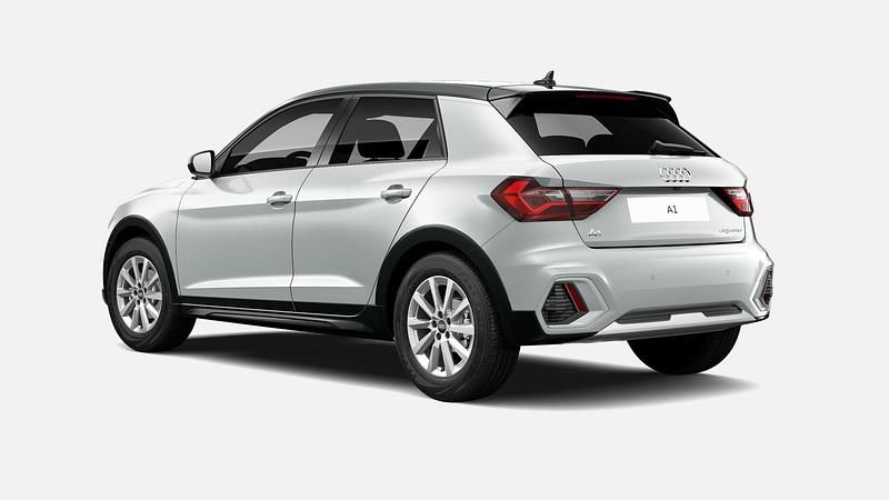 Usado Audi A1 110 CV (80 kW) 2022 Blanco SUV