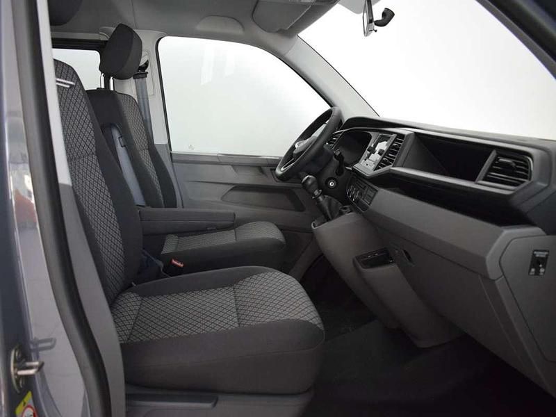 Ny VW Caravelle 150 HK (110 kW) 2025 Grå Van
