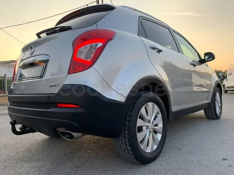 Usado SsangYong Korando 178 CV (130 kW) 2017 Gris / plata SUV