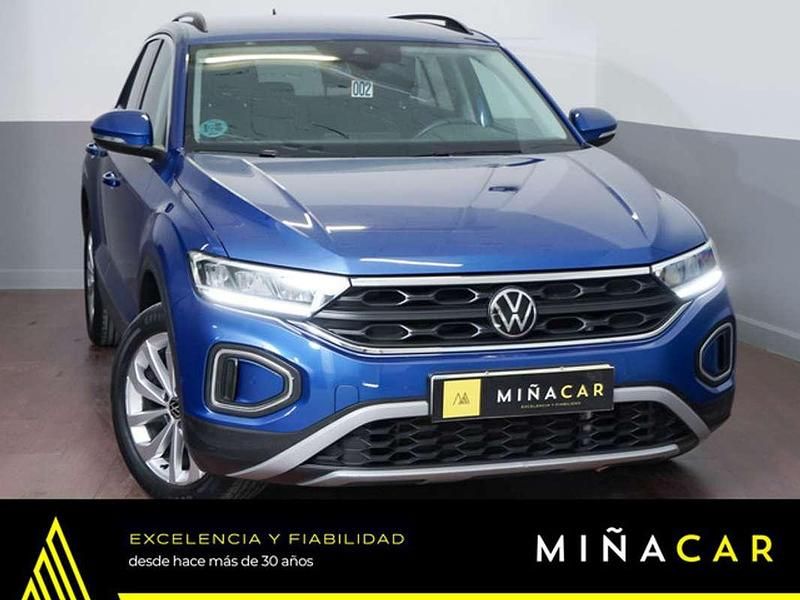 Azul Usado 2023 VW T-Roc Life SUV | 20.525 € (Precio justo) - Imagen 1/4