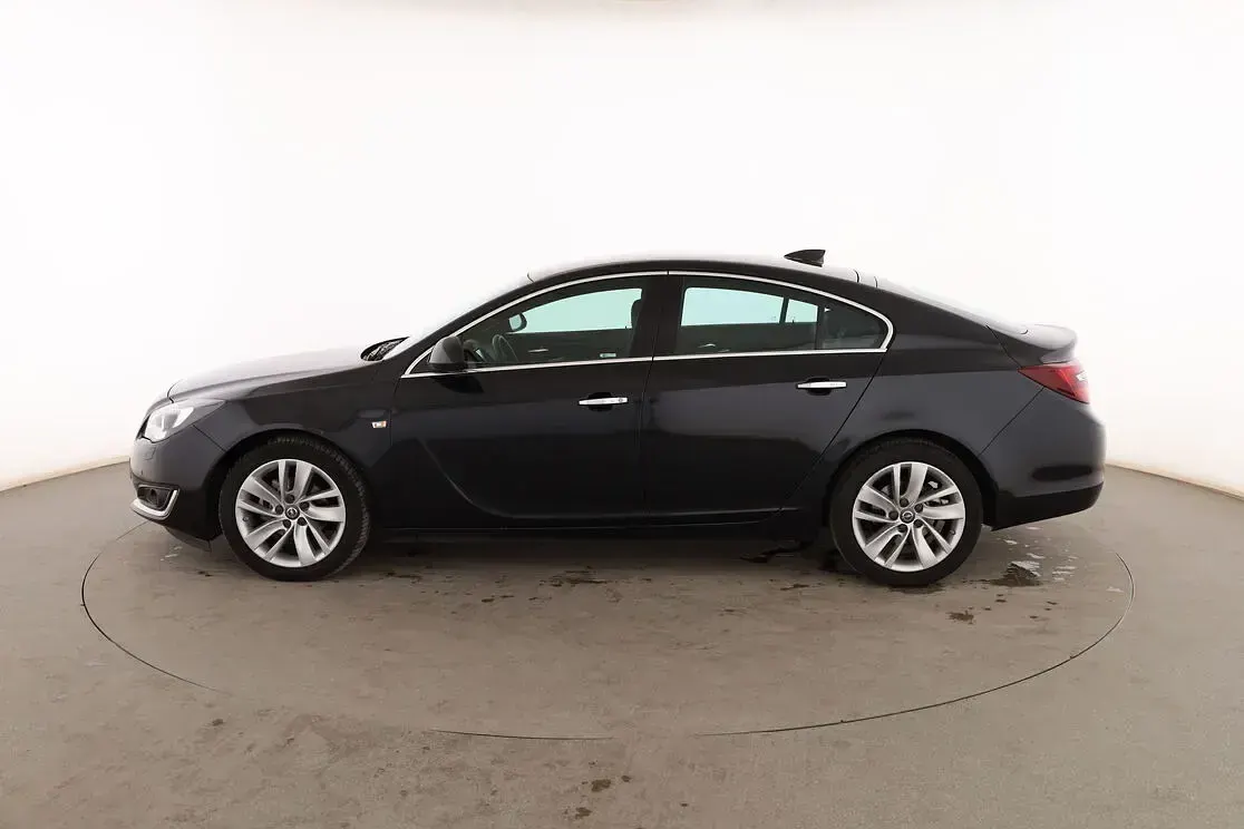Usado Opel Insignia Excellence 136 CV (100 kW) 2017 Negro Berlina