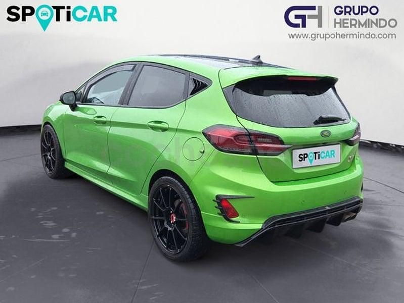 Usado Ford Fiesta ST 200 CV (147 kW) 2022 Verde Utilitario