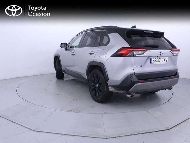Usado Toyota RAV4 Hybrid Style 218 CV (160 kW) 2022 Plateado SUV