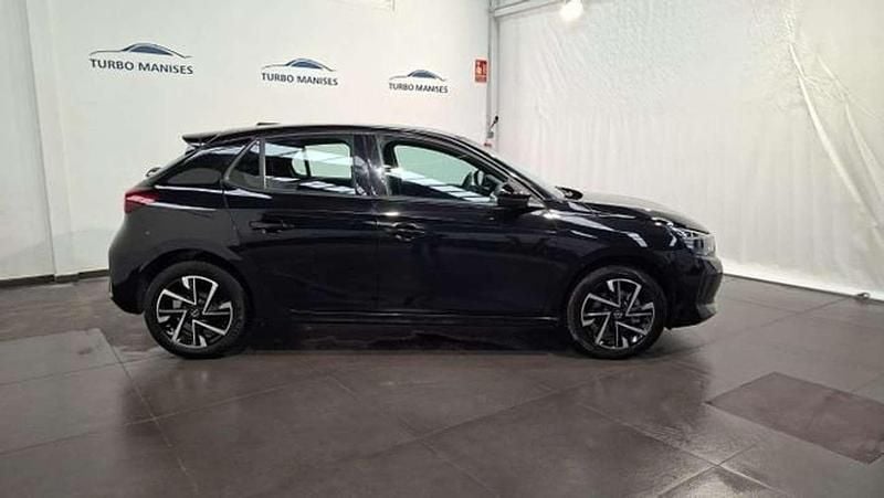 Usado Opel Corsa GS Line 101 CV (74 kW) 2024 Negro Utilitario
