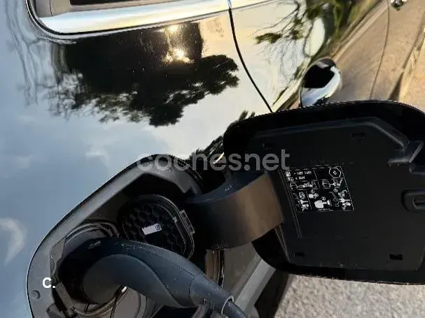 Usado Mercedes GLA250 218 CV (160 kW) 2023 Negro SUV