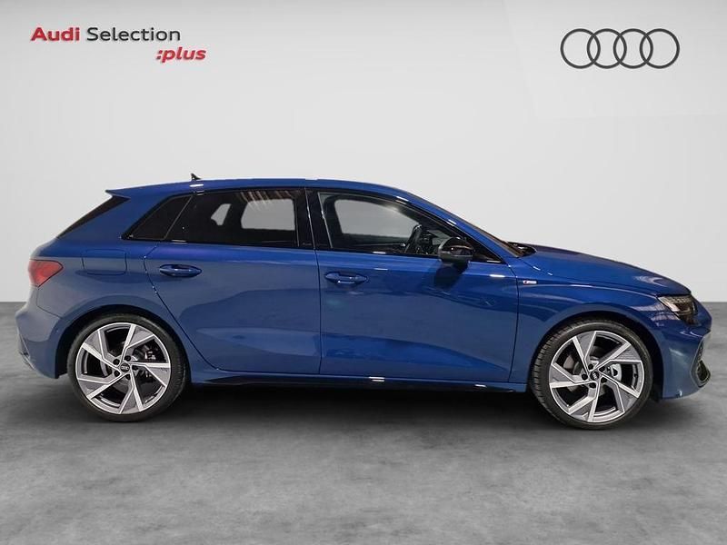 Nuevo Audi A3 150 CV (110 kW) 2025 Azul Utilitario