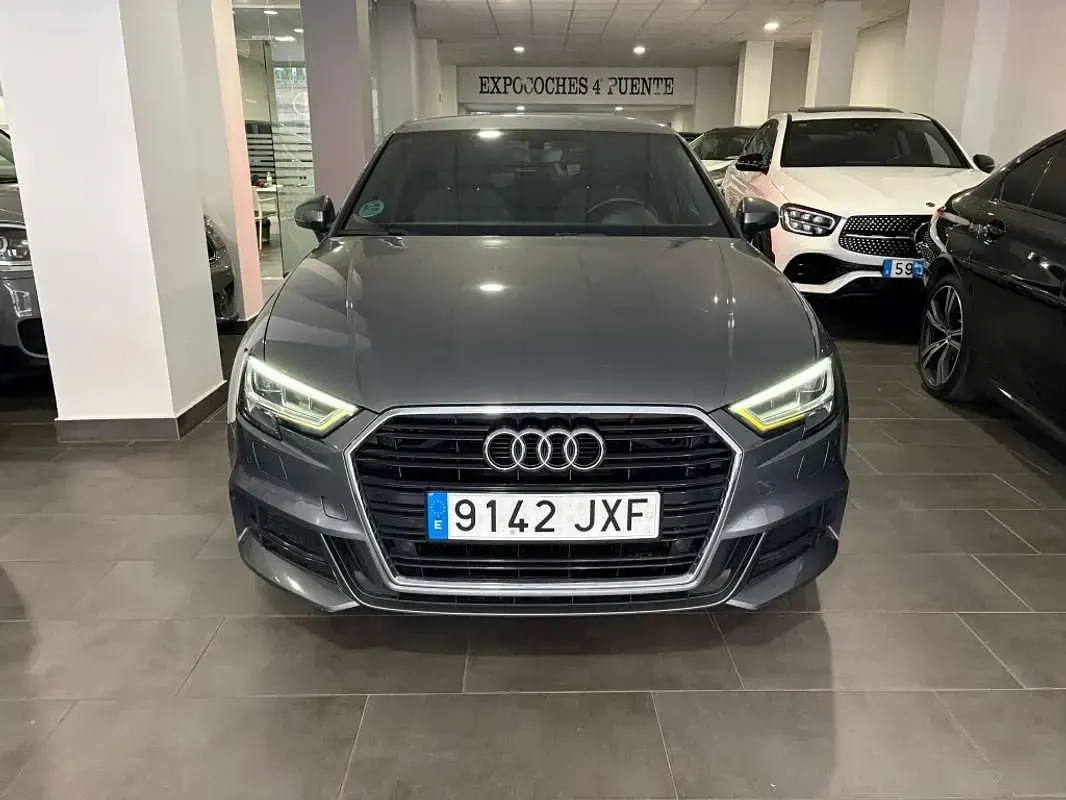 Usado Audi A3 S-Line 150 CV (110 kW) 2017 Berlina