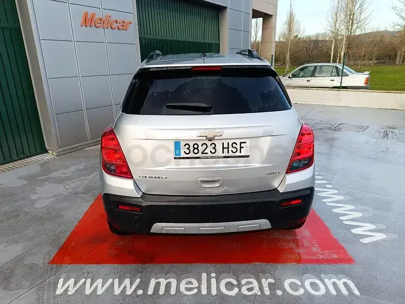 Usado Chevrolet Trax LT 130 CV (95 kW) 2013 Gris / plata SUV