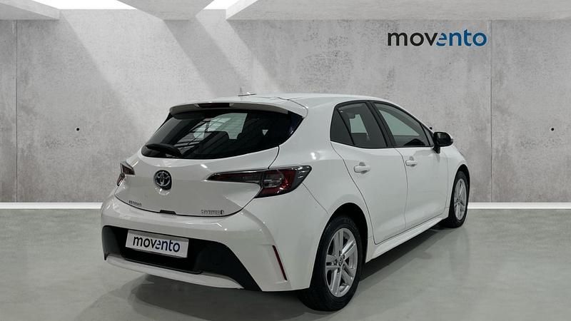 Usado Toyota Corolla Business Edition 122 CV (89 kW) 2022 Blanco Berlina