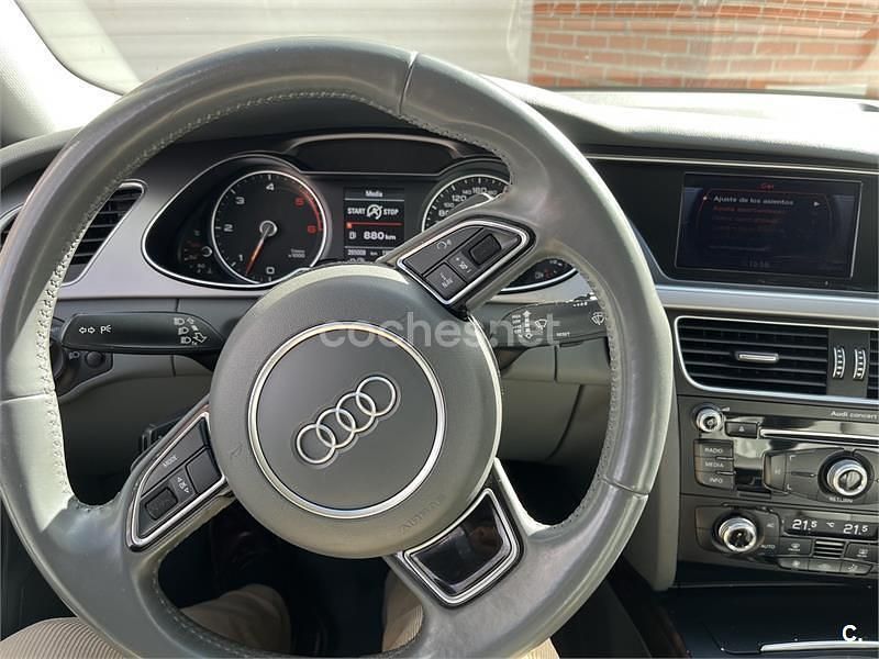 Usado Audi A4 245 CV (180 kW) 2013 Azul Familiar