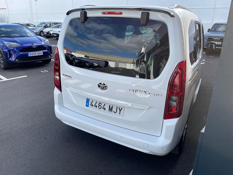Usado Toyota Proace Verso Advance 130 CV (95 kW) 2023 Blanco Familiar