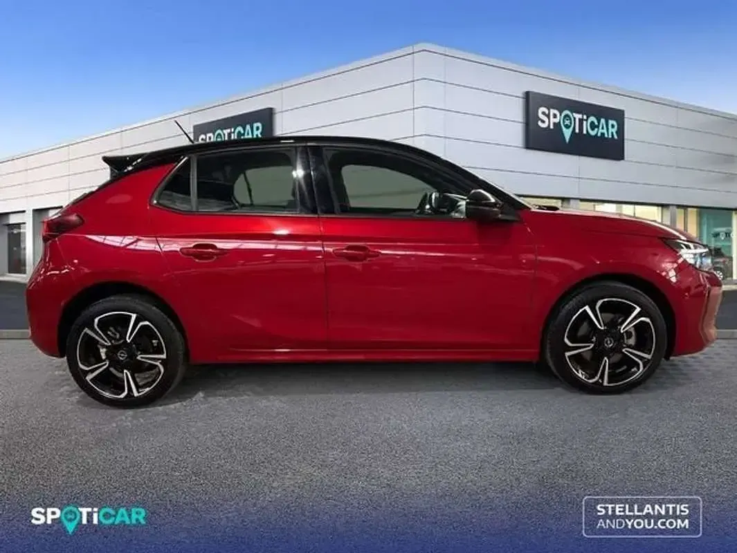 Usado Opel Corsa 110 CV (80 kW) 2025 Rojo Utilitario